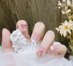 -兔猫ToMoreNails美甲美睫
