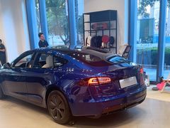 -TESLA 特斯拉(上海太古汇体验店)
