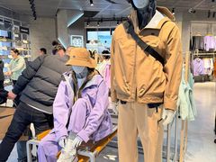 -王府井奥莱棋盘山小镇