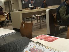 大堂-肯德基(三元桥东店)