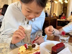 -中央咖啡馆