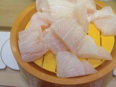 -龍歌自助小火锅(芝罘万达店)