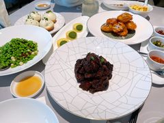 沪市牛肉粒-屋里厢上海菜馆