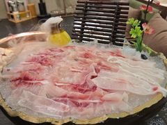 -得意咚瓜·顺德鱼生·冬瓜火锅(深圳首店)