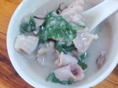 -洲心街道青联村镜记烧肉