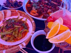 -粉墨特色菜·烧烤音乐酒馆