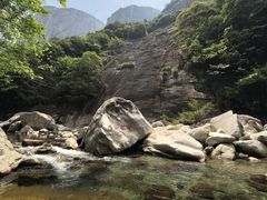 -鄣山大峡谷