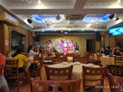 -维吾尔餐厅(宜山路店)