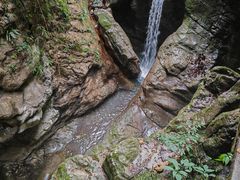 -龙水峡地缝景区