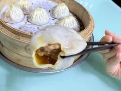 蟹黄汤包-食惠里小笼包面馆(越秀店)