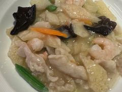 -闫府私房菜·老字号(恒隆店)