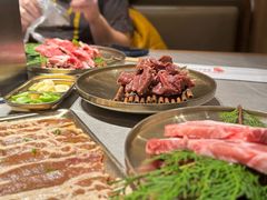 -草家酱蟹炭火烤肉店(珲春南路一店)