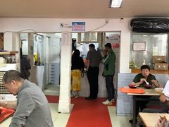 -张阿三馄饨店