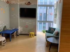 -瑞尔齿科(上海长风大悦城店)