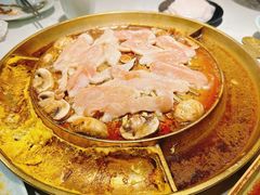 -猪啊牛呀羊啊铜盘烤肉(正大广场店)