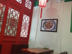 大堂-石头门坎