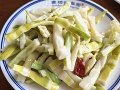 -忆秦园小笼包(惠山古镇总店)