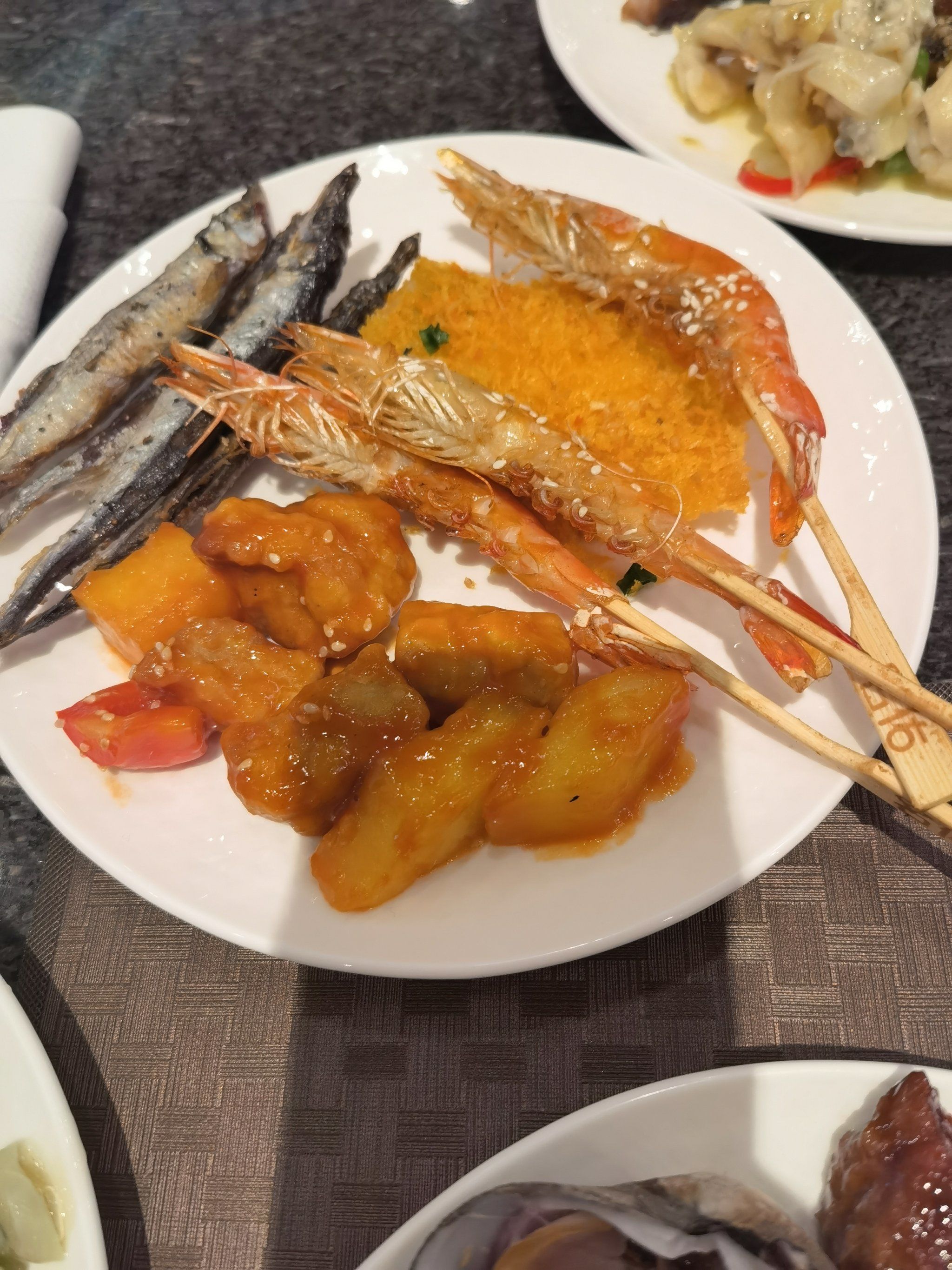 朝林松源自助餐