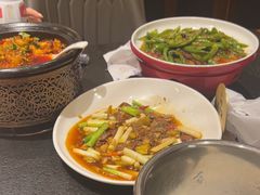 -万重锦·人文川菜馆(骡马市店)