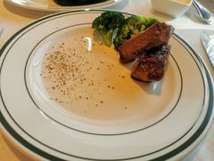 -Wolfgang’s Steakhouse 沃夫冈牛排馆(上海白玉兰广场店)