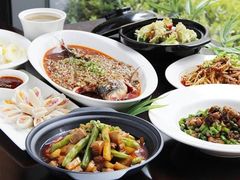 -紫东阁酒楼·中餐厅(东方广场假日酒店)