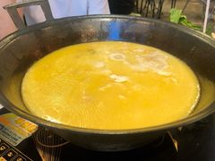 -鲜入围煮花胶鸡海鲜火锅