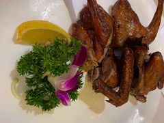 招牌红烧乳鸽-太平馆西餐厅(北京路店)