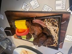 -穹六人间 people 6(岳阳路店)