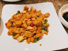 宫保鸡丁-東城故事·尋找姆媽的味道(玉兰路店)