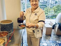 -包整·丝娃娃(一览甲秀楼风景店)