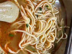 猪肘汤面-亮亮面馆(经六路店)