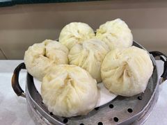 -胡成记口蘑龙眼包子(盐道街店)