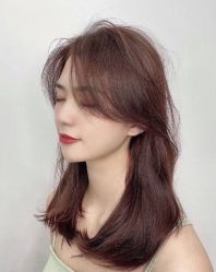 -变画·发型STUDIO