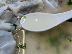 荠菜鲜肉馄饨-南城香(北京南站店)