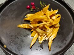 -御花园·粤菜·海鲜火锅(中山公园店)