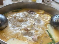 -肥仔文澳门猪骨煲(南京西路店)