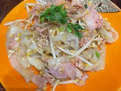 -Pad Thai Kratong Thong by ama