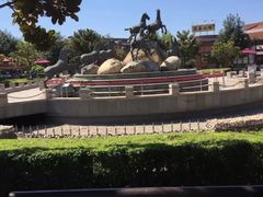 -秦始皇兵马俑博物馆-停车场