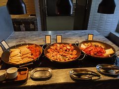 -深圳国际会展中心希尔顿酒店(前海华发冰雪世界店)