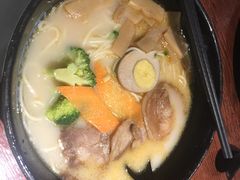 -陕味食族(西小口路店)