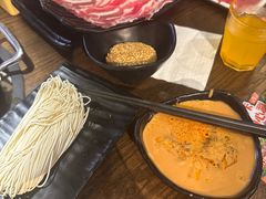 -呷哺呷哺 小火锅 (浦东新欧尚超市店)