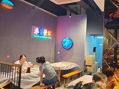 -老街烧烤大排档·地道湖北菜·龙虾馆(汉口火车站店)
