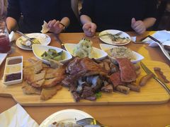 -LENBACH兰巴赫西餐啤酒坊(大连星海广场店)