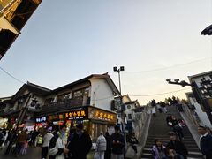 -南门头上美食街