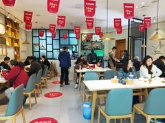 -镇南锅盖面馆(解放路店)