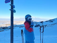 -丝绸之路山地度假区滑雪场