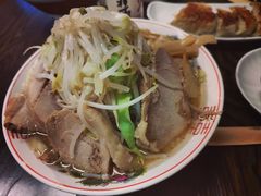 -拉面莊夢語＆中华料理八椿