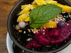 五彩冰粉-云海肴·汽锅鸡·云南菜(天津国金汇店)