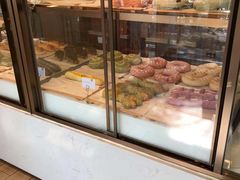 面包甜点陈列柜-奈雪的茶(大梅沙8号仓店)