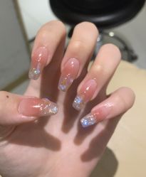 -天生爱美甲